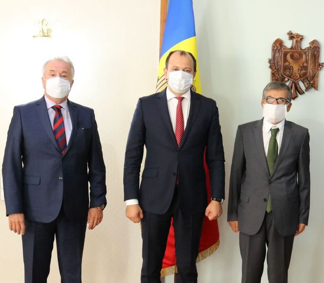 Ministrul de externe turc ar putea veni la Chișinău