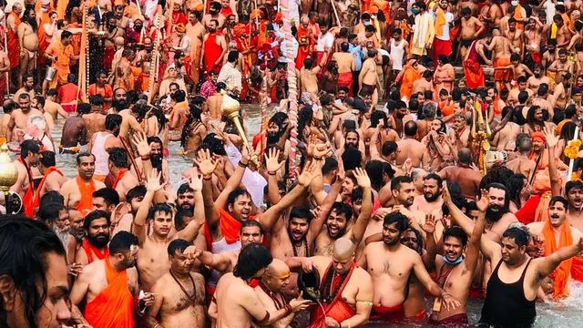 Thousands Of Devotees Gather In Haridwar For Kumbh Amid Covid