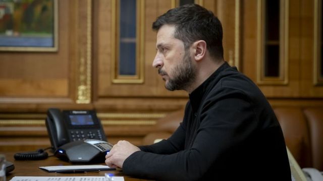 Зеленски отхвърли идеята на Путин за среща в Москва: Той може да дойде в Киев