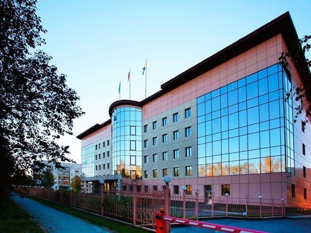 Депутат из Сургута задекларировал 10 самолетов и 29 квартир