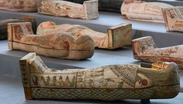 Egitto, scoperto un nuovo tesoro: 100 sarcofagi di 2500 anni fa