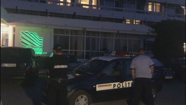 Un polițist s-a spânzurat în camera unui hotel de pe litoral