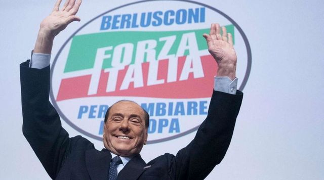 Berlusconi sarà dimesso oggi dal San Raffaele dopo il ricovero per il Covid-19