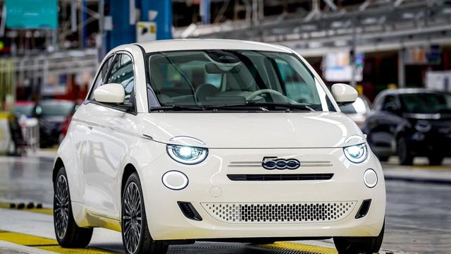 Fiat 500 ibrida: la citycar che riaccende Mirafiori