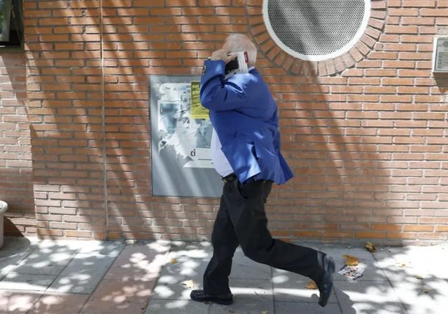 Peinado afea al fiscal del 'caso Gómez' de «no querer estar en el mundo en el que vivimos»