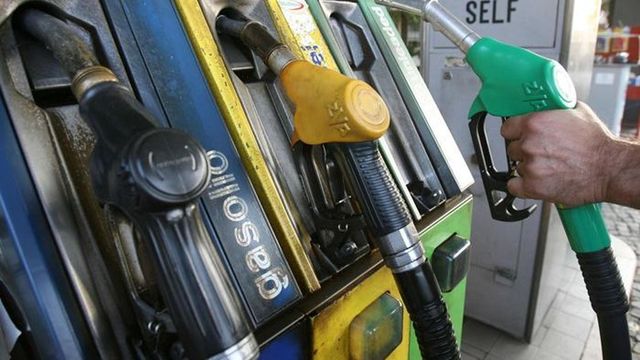 Roma: rapina a distributore benzina ad Ardea, 35enne muore accoltellato