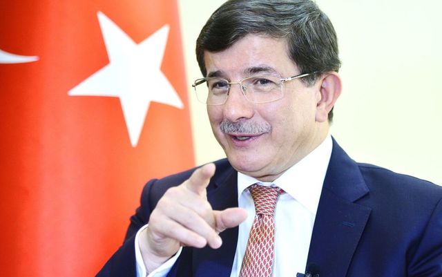 Un fost premier turc îl părăsește pe Erdogan și-și face partid