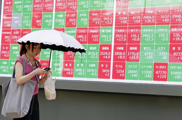 Borsa: Asia su di giri, effetto inflazione Usa, Tokyo +1,3%