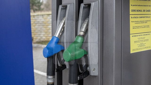 Prețurile maxime de referință pentru benzină și motorină, majorate din nou de ANRE