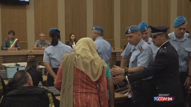 Il padre di Saman Abbas dice che la moglie era in casa quando lui è stato arrestato in Pakistan