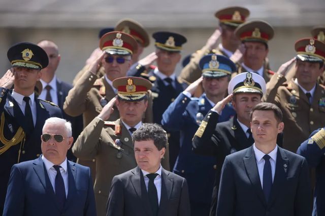 Ceremonie militară și religioasă la Mormântul Ostașului Necunoscut din Parcul Carol