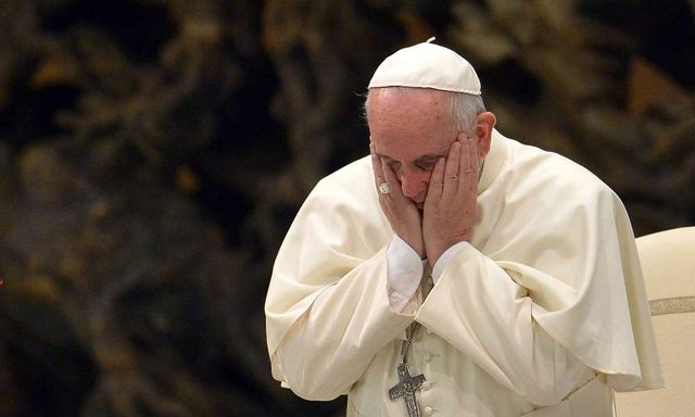 Szexuális zaklatással vádolják Vatikán párizsi nagykövetét
