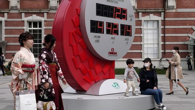 Japánnak 670 milliárd jenbe kerülne az olimpia elhalasztása