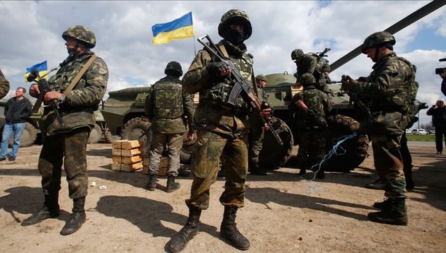 Estonia trimite Ucrainei armament pentru lupta împotriva separatiștilor pro-ruși