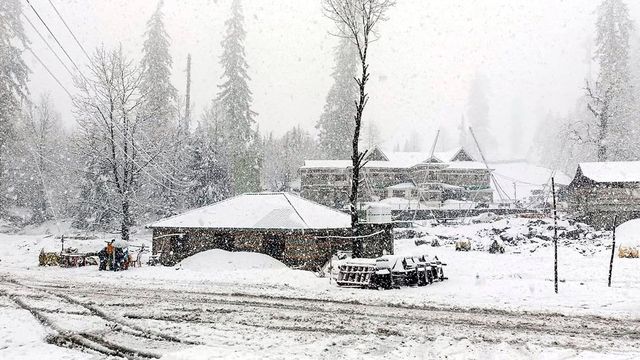 168 roads closed in Himachal Pradesh as snow and rain hit region