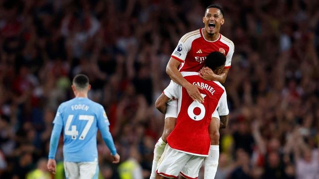Substitute Gabriel Martinelli fires Arsenal to late win over champions Manchester City