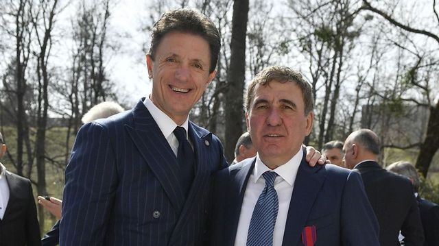 Hagi și Popescu au votat la Istanbul, unde au participat la un eveniment al echipei Galatasaray