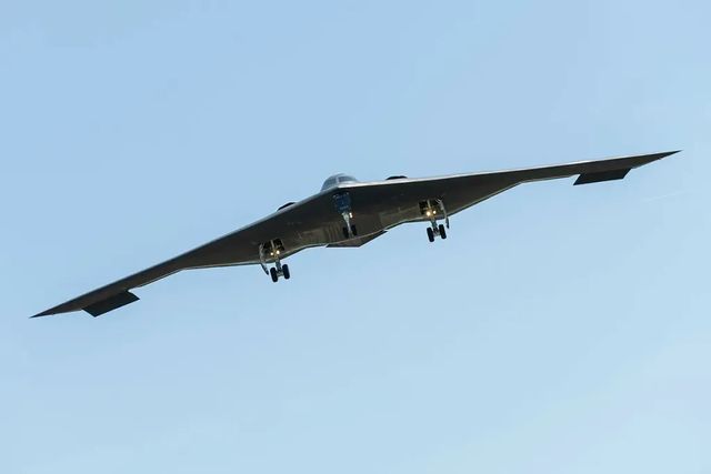 Un ataque 'devastador' con 125 aviones y bombas de 15.000 kilos