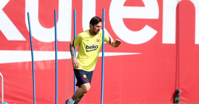 Messi szerint jól jöhet a vírus miatti szünet a Barcelonának
