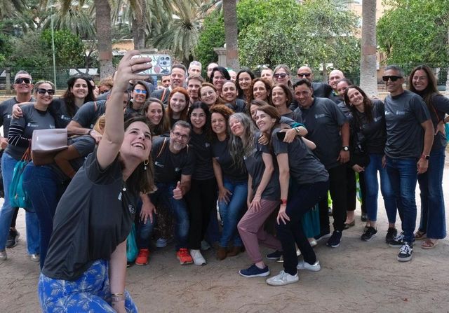 La Carrera de las Empresas 2025 se vive en directo con un despliegue nunca visto