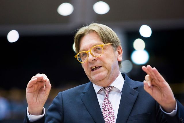Tăriceanu a convenit să fie implementate toate recomandările Comisiei de la Veneția, susține Guy Verhofstadt