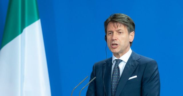 Berlín a Paříž si dělají z Itálie i EU legraci, míní italský premiér Conte