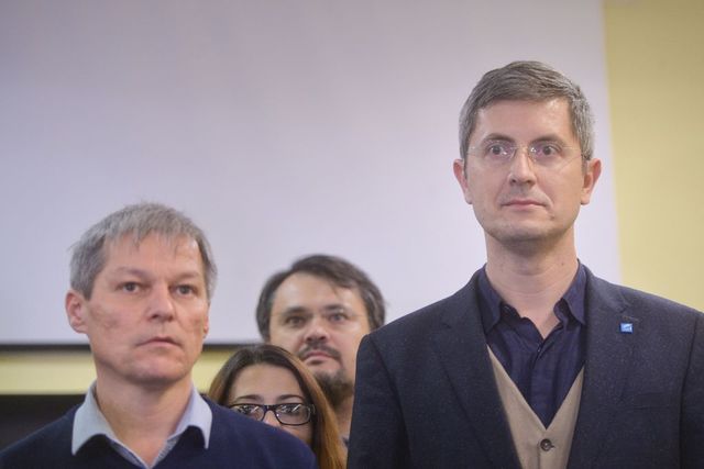 Negocierile USR cu fostul premier tehnocrat, Dacian Cioloș, pentru liste comune la alegeri, finalizate până la sfârșitul lui ianuarie