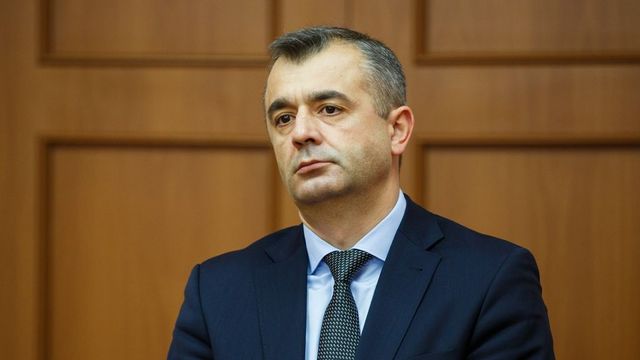 За что президента Молдовы Игоря Додона в пятый раз отстранили от должности