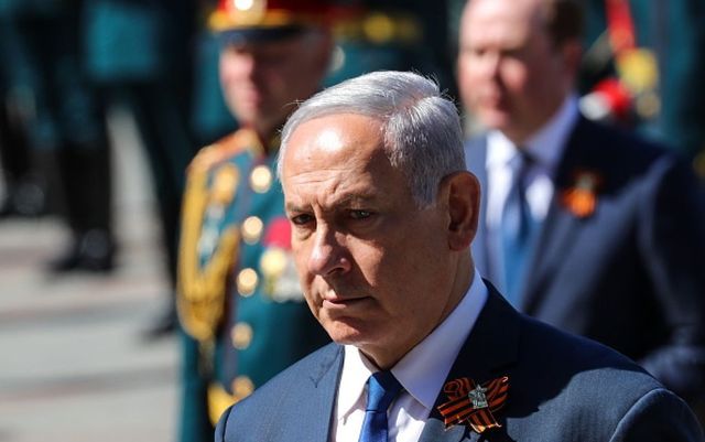 Poliția israeliană recomandă inculparea premierului Benjamin Netanyahu pentru corupție