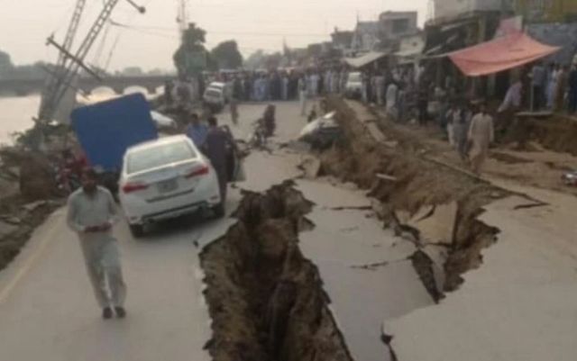 Imagini de groază după un cutremur de 5,8 grade în Pakistan