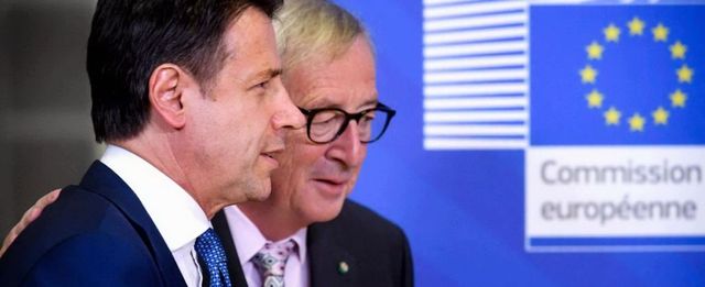 Mattarella auspica accordo con Ue, infrazione rischiosa
