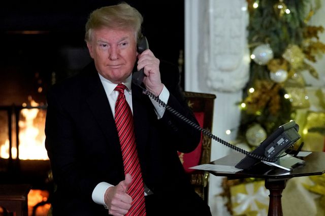 During gloomy Washington Christmas, Trump takes kids’ Santa calls