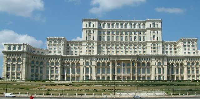Legislativul suspendă vizitarea Palatului Parlamentului până pe 31 martie, în contextul coronavirus