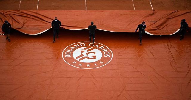 Csúsztatják a Roland Garrost