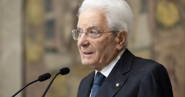 Mattarella: 'Il 2 giugno sia occasione di unità e concordia'
