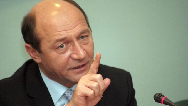 Dosar penal in rem în legătură cu declarațiile lui Băsescu privind colaborarea cu Securitatea