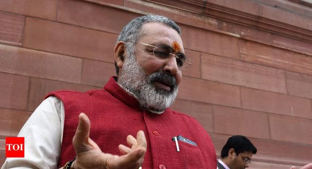 Giriraj Singh links public protests with growth rate, says no Jantar Mantar in Singapore, China