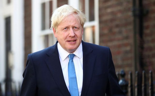 Премьер-министр Великобритании доставлен больницу с коронавирусом