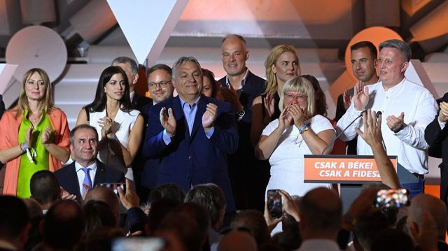 Szerdai friss hírek, forgalom, időjárás – Reggeli pakk