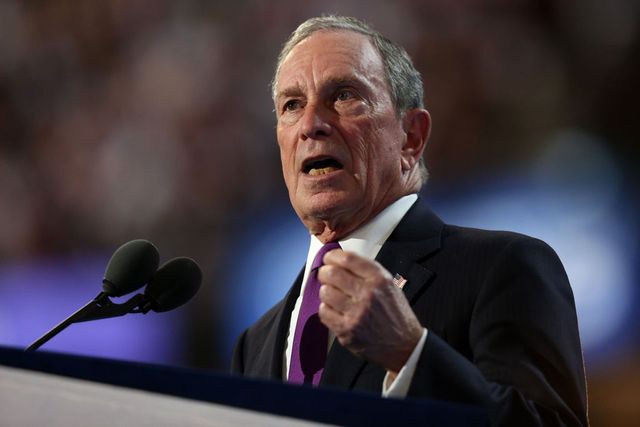 Rasszizus gyanújába keveredett egy korábbi beszéde miatt Michael Bloomberg