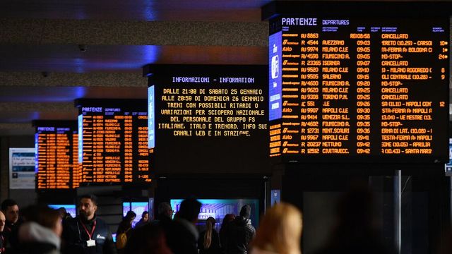 Venerdì trasporti a rischio, sciopero per treni e bus
