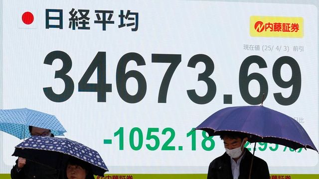 Borsa: l'Europa chiude in calo e guarda a Fed e colloqui su dazi