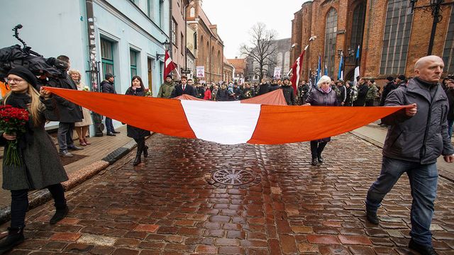 Дайнис Турлайс - настоящий полковник - избран мэром Риги