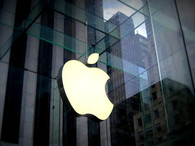 Три новые модели iPhone представят в 2019 году