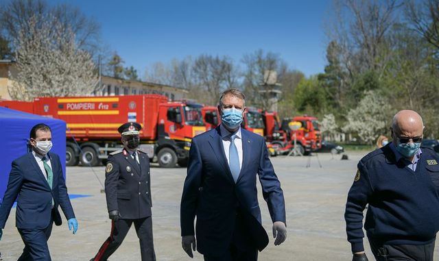 Iohannis merge la o unitate de suport medical din Bucureștii Noi, ridicată și echipată de două companii private