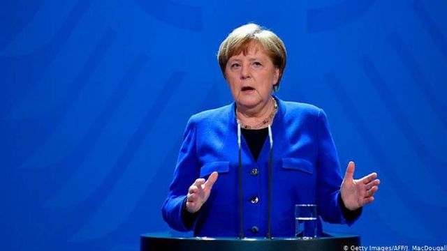 Ambasadorul care a comparat-o pe Angela Merkel cu Hitler a demisionat
