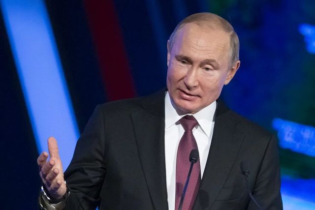 Rusia plănuiește deconectarea întregii țări de la internet