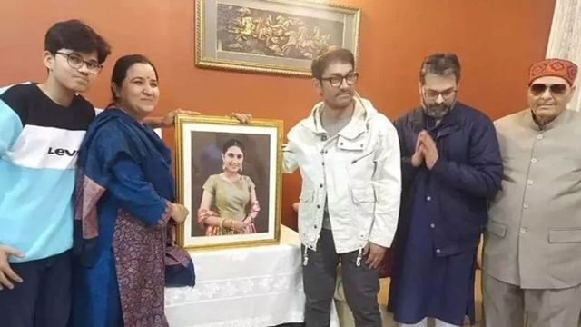 Aamir Khan Visits Family of Late Dangal Star Suhani Bhatnagar in Faridabad to Offer Condolences