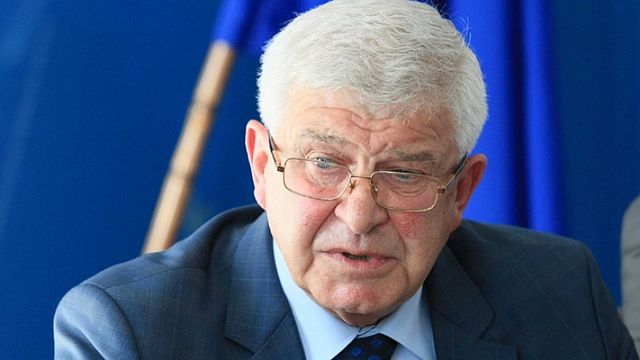 Домашната карантина за коронавирус се оказа платен или неплатен отпуск