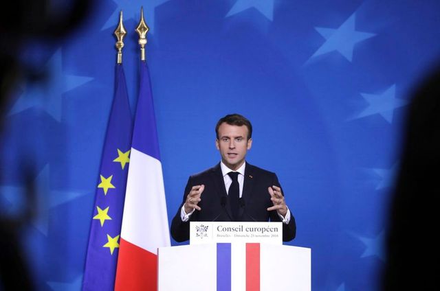 Macron szerint nem lehet újratárgyalni a Brexitet